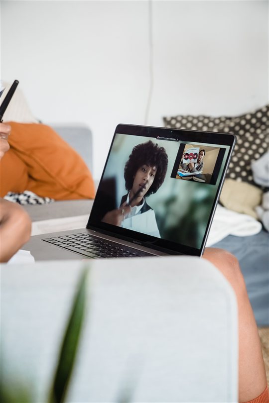 Samsung Galaxy Book4 touchscreen