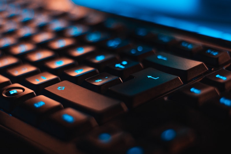Windows 11 driver locked to manufacturer specification error Intel graphics OEM install blocked fix