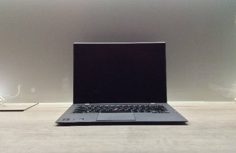 Lenovo ThinkPad X1 Carbon ultrabook side profile showing slim build and ports Lenovo ThinkPad X1 Carbon ultrabook side profile showing slim build and ports